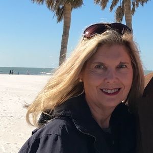 Meet your Posher, Anita